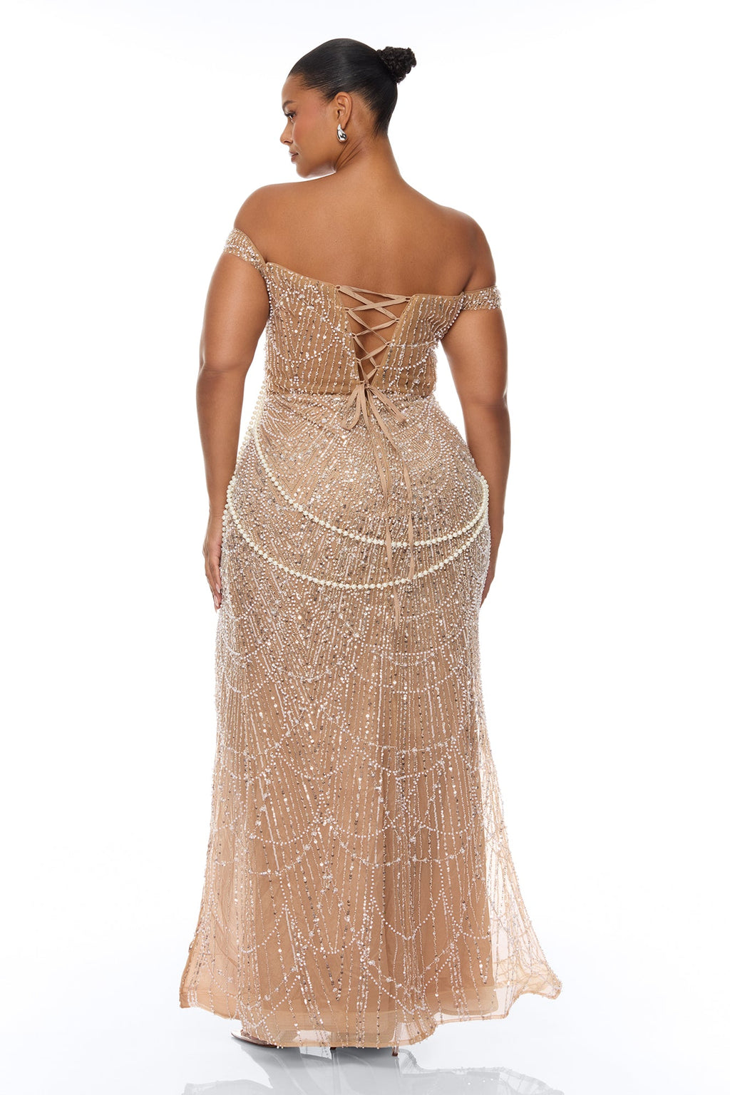 Diamonds And Pearls Embellished Gown - Nude